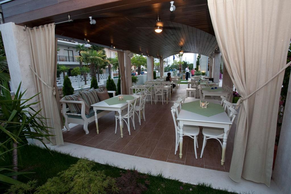 Danai & Hotel 4*