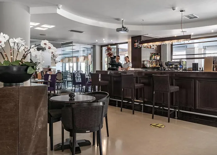 Danai Hotel & Spa
